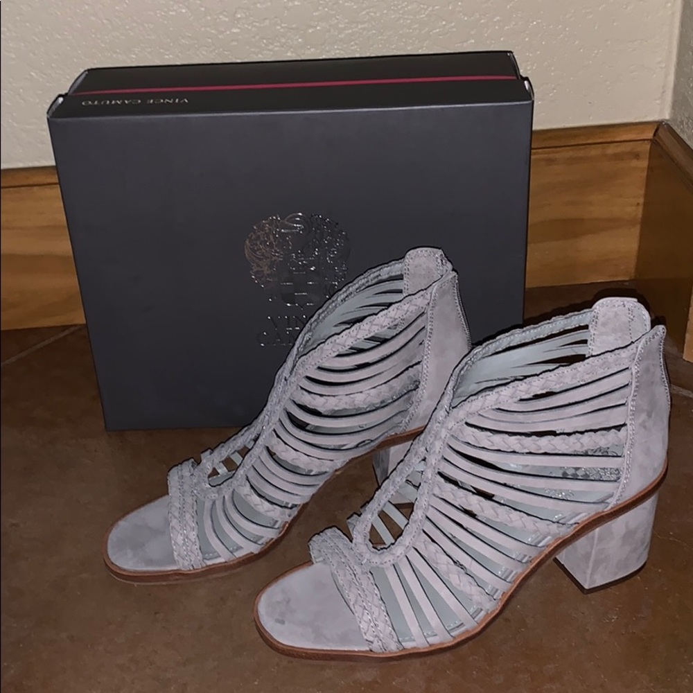 Vince Camuto Kestal – Braid-Detail Sandal
